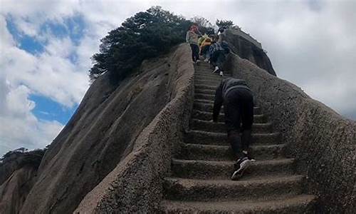 爬黄山必去的景点_一日爬黄山攻略